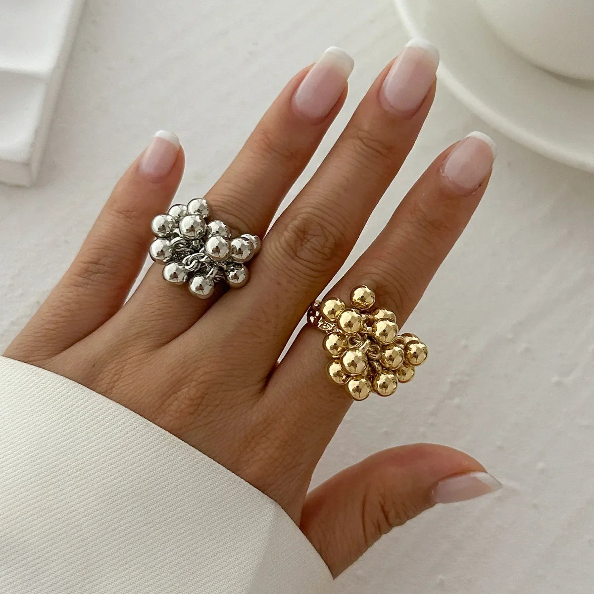 Trendy Big Women's Rings with Irregular Hollow Imitation Pearl Ins Style Niche Alloy Open Ring African Jewelry for Dubai Gifts