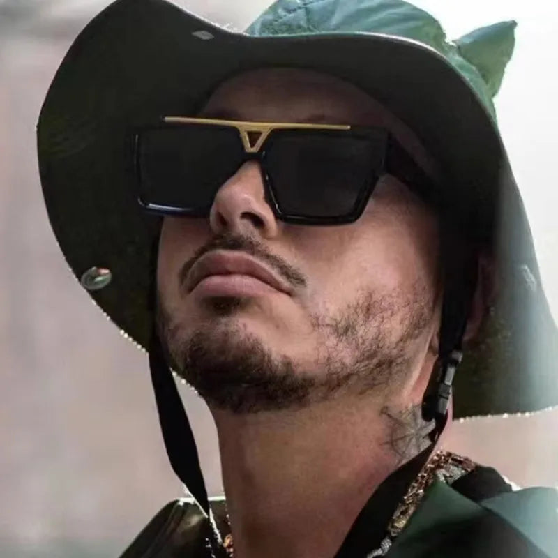 Letter V Sunglasses For Women Men Fashion Retro Square Frame Driving Black UV400 Lens Sun Glasses Trend Design Unisex Eyewear