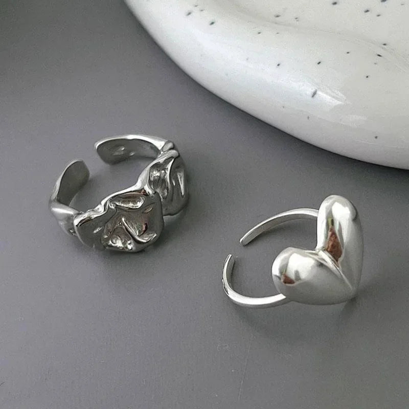 LATS Sweet Cool Silver Color Rings for Women Girl Korea Elegant Simple Smooth LOVE Heart Ring Fashion Jewelry Accessories