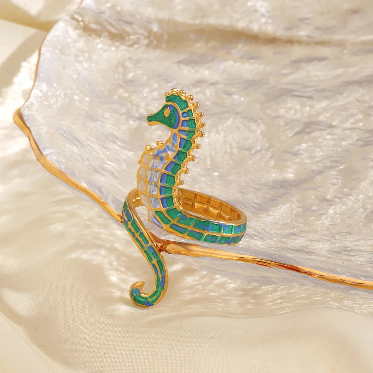 Hip Hop Ocean Elements Hippocampus Ring for Women Personality Exaggerated Seaside Vacation Wear Stainless Steel Ring Jewelry