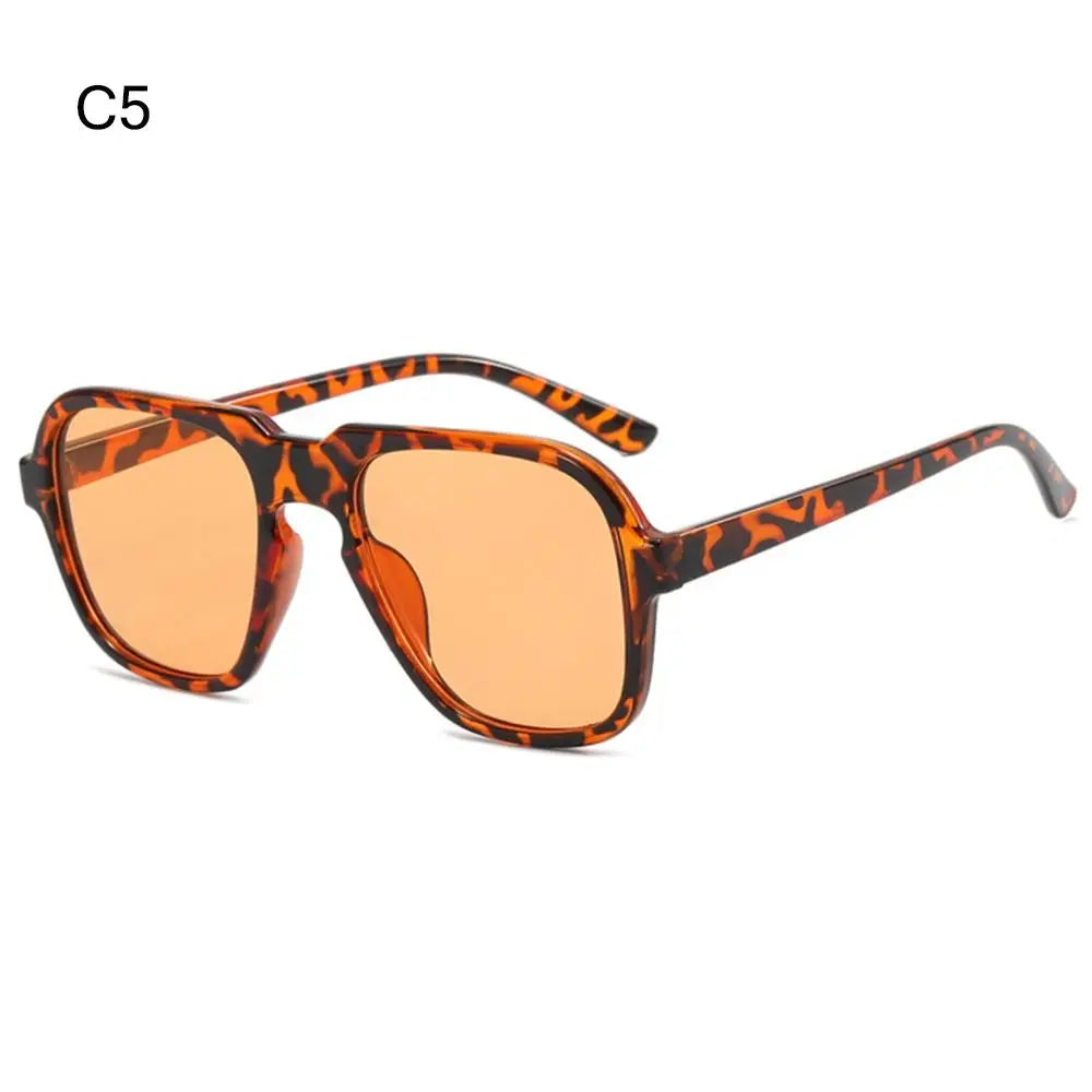 Beach Sunnies Sun Glasses Vintage Sunglasses For Women and Men Clear Ocean Gradient Lens Retro Shades Eyewear Summer Accessory